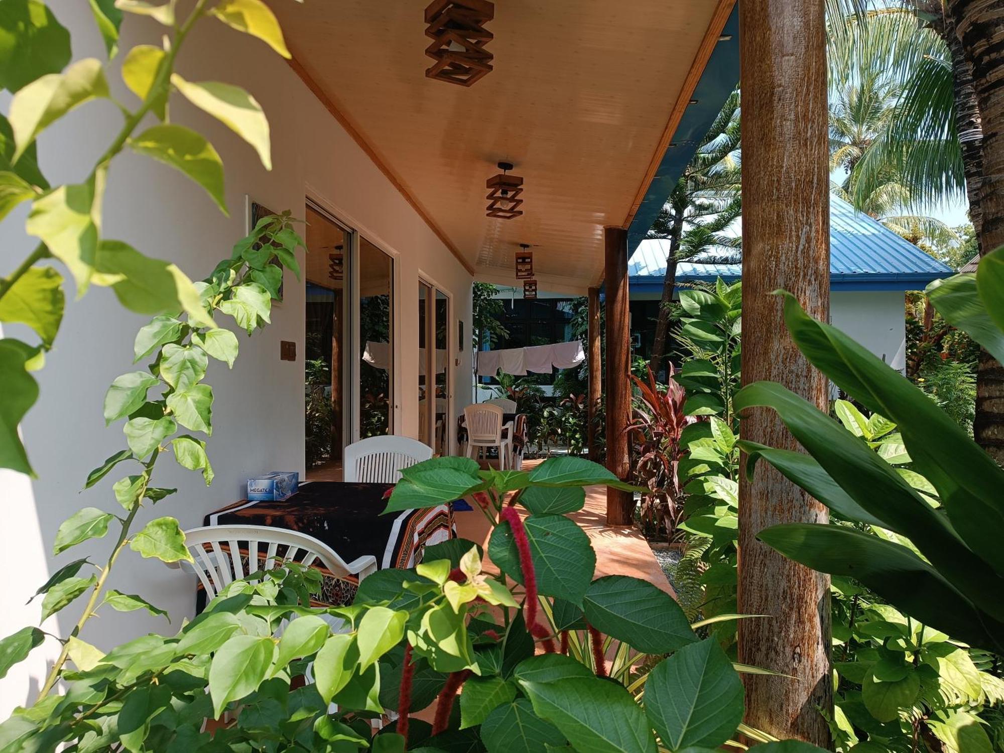 Blue Water Thoddoo Inn Quarto foto